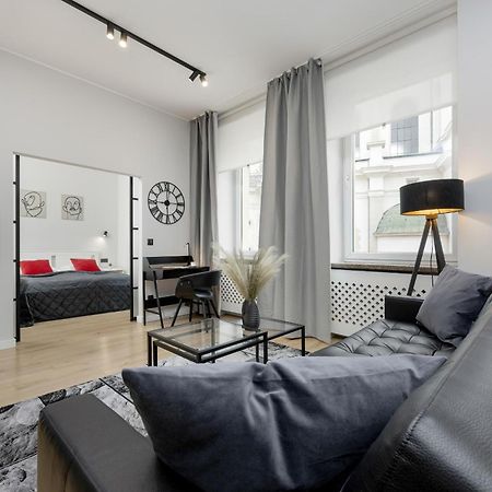 Exclusive Grey And Red Apartment In Warsaw Center By Noclegi Renters Ngoại thất bức ảnh