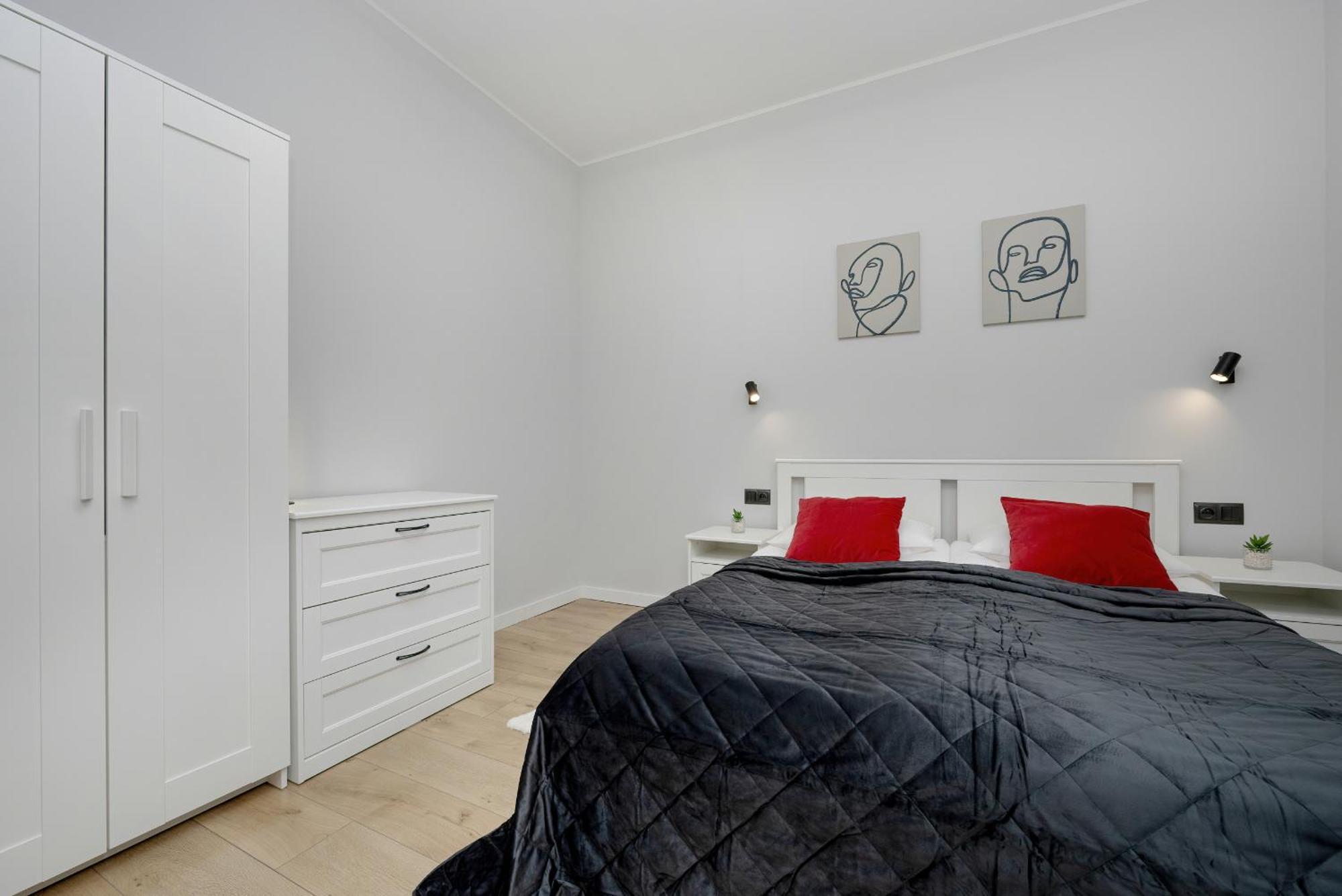 Exclusive Grey And Red Apartment In Warsaw Center By Noclegi Renters Ngoại thất bức ảnh
